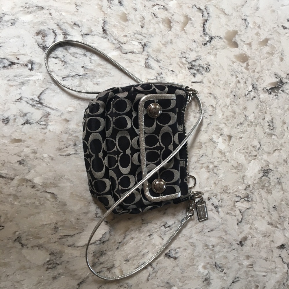 Coach Poppy Women Crossbody Black Silver 6.5X8